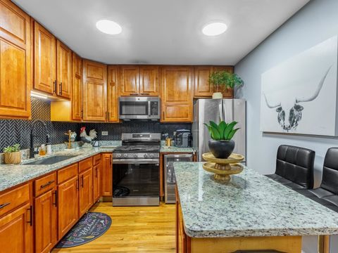 Tiny photo for 317 Ozark Drive, Bolingbrook, IL 60440 (MLS # 12579405)