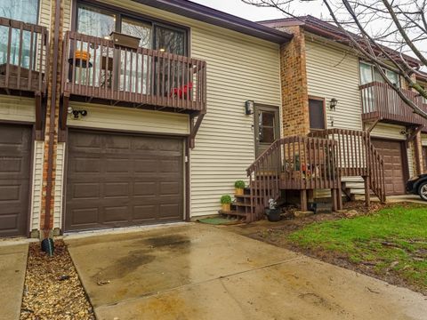 Tiny photo for 317 Ozark Drive, Bolingbrook, IL 60440 (MLS # 12579405)