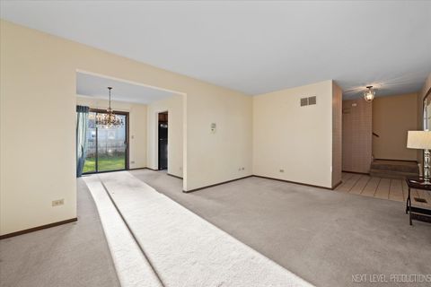 Tiny photo for 1580 Sycamore Lane, Aurora, IL 60504 (MLS # 12474668)