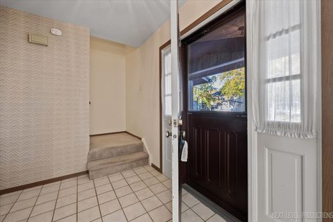 Tiny photo for 1580 Sycamore Lane, Aurora, IL 60504 (MLS # 12474668)