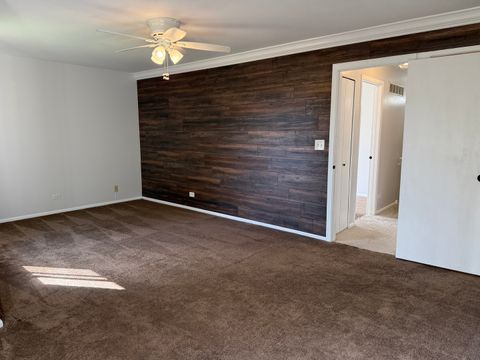 Tiny photo for 5513 Barclay Court, Clarendon Hills, IL 60514 (MLS # 12527893)