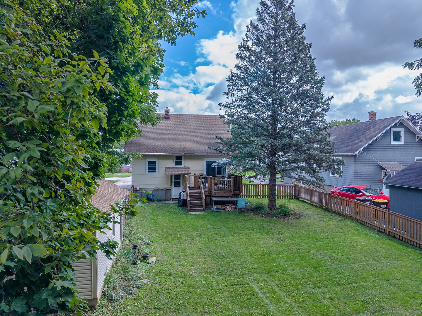 445 Pleasant Street