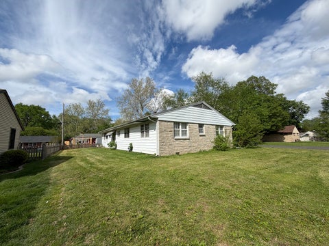 Tiny photo for 1805 Peach Street, Champaign, IL 61820 (MLS # 12625224)