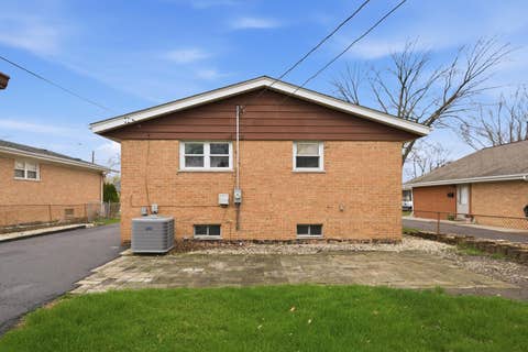 Tiny photo for 14325 Tripp Avenue, Midlothian, IL 60445 (MLS # 12664495)