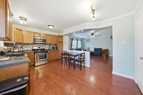 Tiny photo for 14325 Tripp Avenue, Midlothian, IL 60445 (MLS # 12664495)