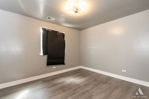 Tiny photo for 1613 Astor Street #1W, Calumet City, IL 60409 (MLS # 12549493)