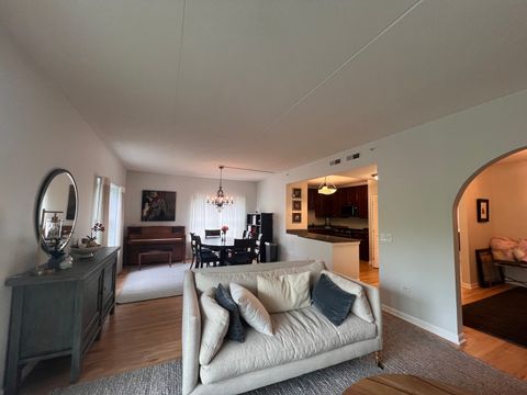 Tiny photo for Clarendon Hills, IL 60514 (MLS # 12626512)