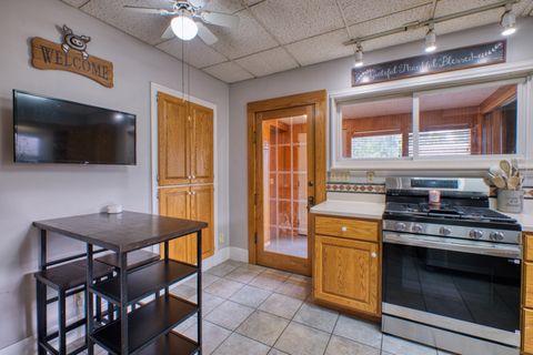 Tiny photo for 922 9th Avenue, Fulton, IL 61252 (MLS # 12662064)