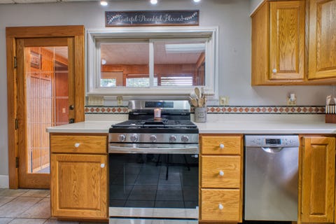 Tiny photo for 922 9th Avenue, Fulton, IL 61252 (MLS # 12662064)