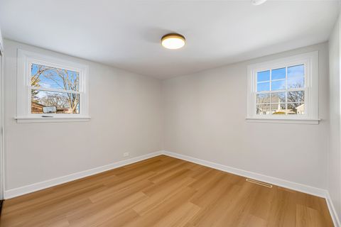 Tiny photo for 20836 N Catalpa Street, Deerfield, IL 60015 (MLS # 12577031)