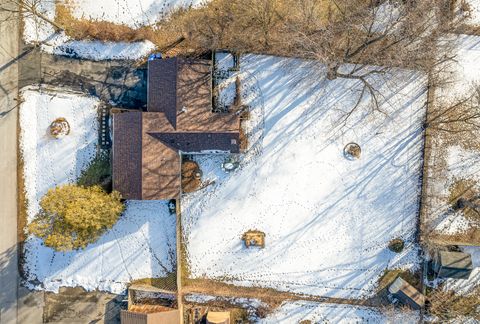 Tiny photo for 20836 N Catalpa Street, Deerfield, IL 60015 (MLS # 12577031)