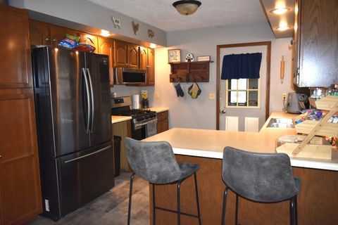 Tiny photo for 35 W 5th Street, El Paso, IL 61738 (MLS # 12568518)