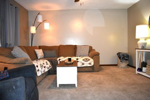Tiny photo for 35 W 5th Street, El Paso, IL 61738 (MLS # 12568518)