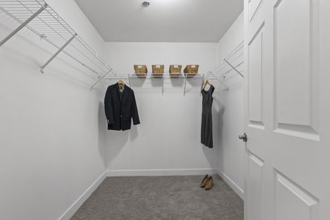 Tiny photo for 6000 N Cicero Avenue #404, Chicago, IL 60646 (MLS # 12481613)