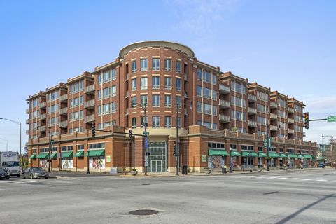 Photo of 6000 N Cicero Avenue #404, Chicago, IL 60646 (MLS # 12481613) Photo of 6000 N Cicero Avenue #404, Chicago, IL 60646 (MLS # 12481613)