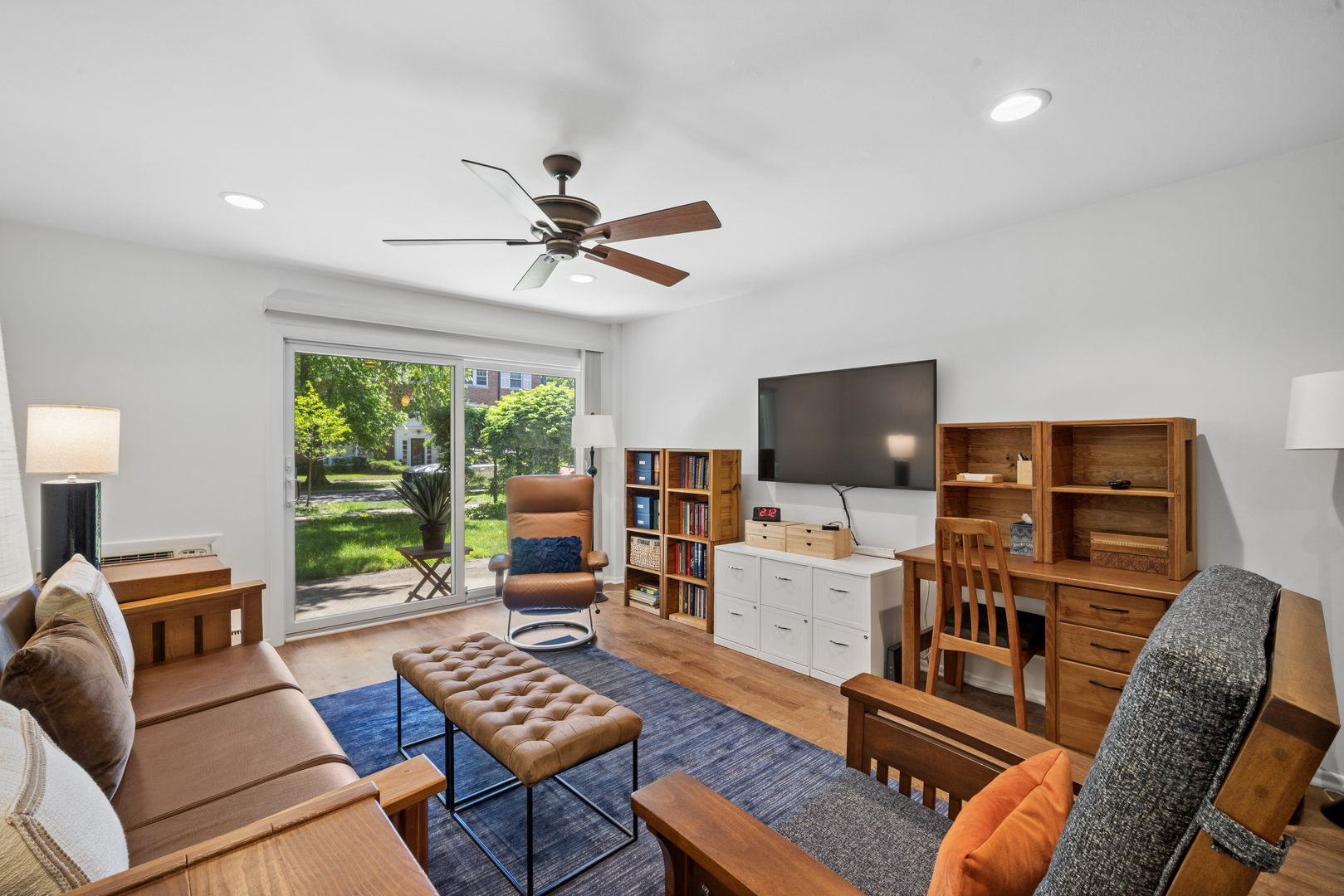 250 Ridge Avenue 1C