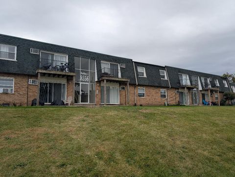 Photo of 8556 W 102nd Terrace #5-315, Palos Hills, IL 60465 (MLS # 12493615)
