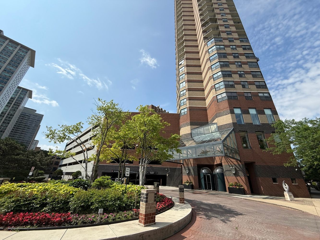 3660 N Lake Shore Drive 1309