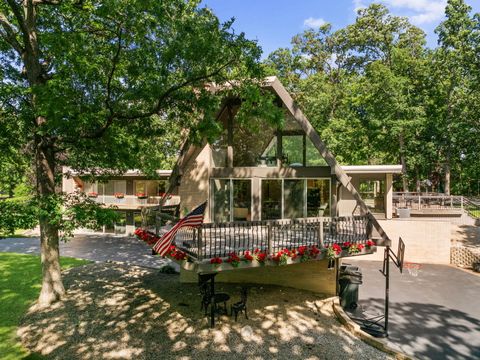 431 Maplewood Drive Barrington IL 60010