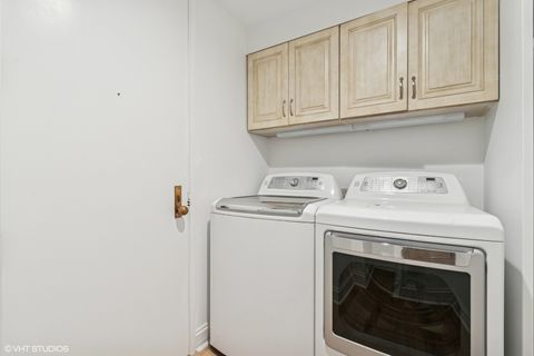 Tiny photo for 180 E Pearson Street #3807, Chicago, IL 60611 (MLS # 12596073)