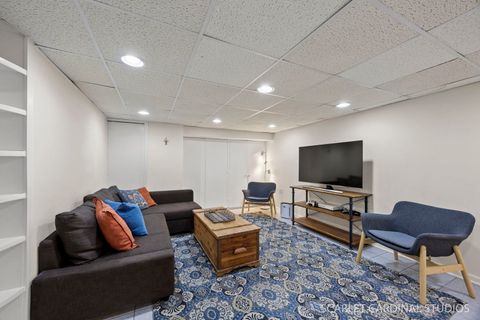 Tiny photo for 774 N Kenilworth Avenue, Glen Ellyn, IL 60137 (MLS # 12545771)