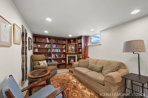 Tiny photo for 774 N Kenilworth Avenue, Glen Ellyn, IL 60137 (MLS # 12545771)