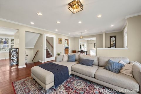 Tiny photo for 774 N Kenilworth Avenue, Glen Ellyn, IL 60137 (MLS # 12545771)