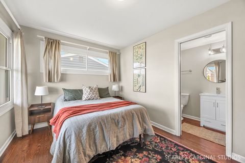 Tiny photo for 774 N Kenilworth Avenue, Glen Ellyn, IL 60137 (MLS # 12545771)