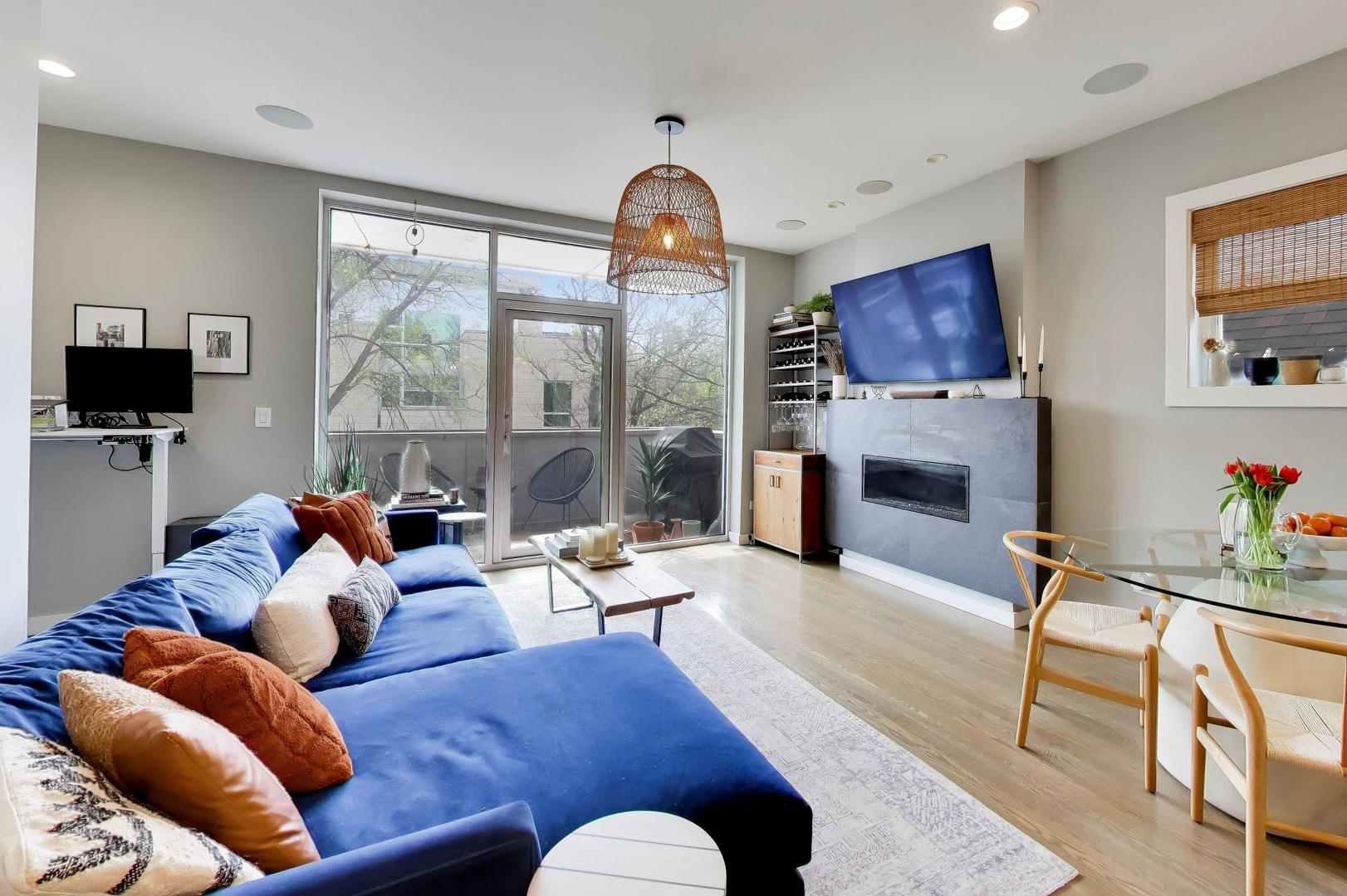 1534 N Honore Street 2