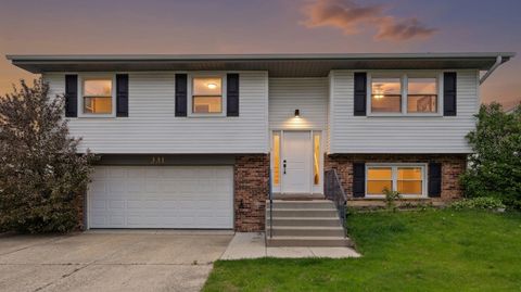 Tiny photo for 331 Gareth Lane, Schaumburg, IL 60193 (MLS # 12631995)