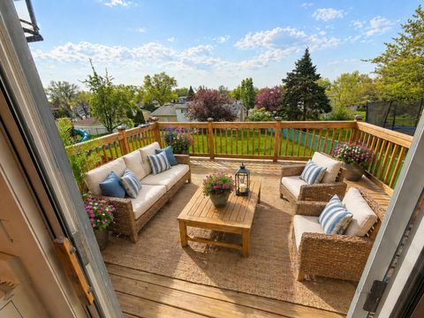 Tiny photo for 331 Gareth Lane, Schaumburg, IL 60193 (MLS # 12631995)