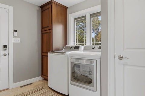 Tiny photo for 1806 Cardinal Court, Pontiac, IL 61764 (MLS # 12782200)