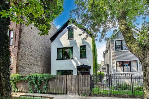 Photo of 1002 N Mozart Street, Chicago, IL 60622 (MLS # 12439426) Photo of 1002 N Mozart Street, Chicago, IL 60622 (MLS # 12439426)