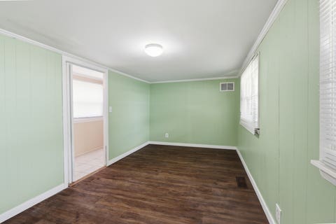 Tiny photo for 204 Eagle Point Road, Fox Lake, IL 60020 (MLS # 12706885)