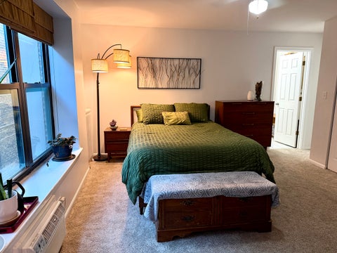 Tiny photo for 5646 N Kenmore Avenue #4B, Chicago, IL 60660 (MLS # 12736393)