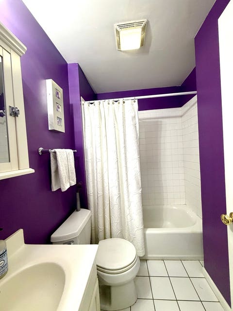 Tiny photo for 5646 N Kenmore Avenue #4B, Chicago, IL 60660 (MLS # 12736393)