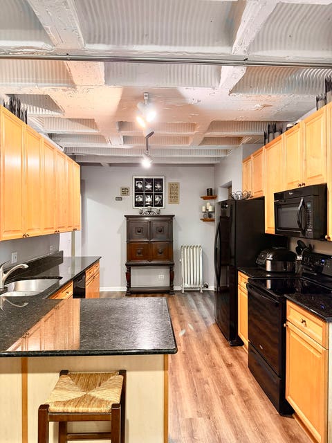 Tiny photo for 5646 N Kenmore Avenue #4B, Chicago, IL 60660 (MLS # 12736393)