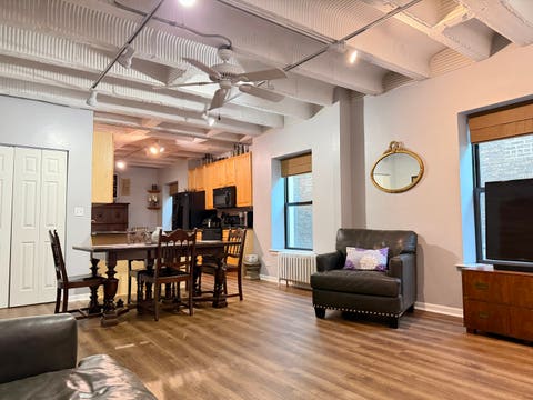 Tiny photo for 5646 N Kenmore Avenue #4B, Chicago, IL 60660 (MLS # 12736393)