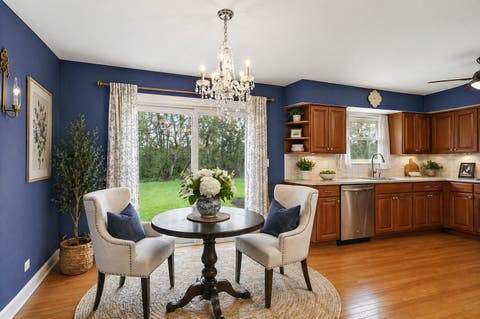 Tiny photo for 629 N Wren Avenue, Palatine, IL 60067 (MLS # 12662950)