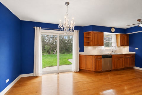Tiny photo for 629 N Wren Avenue, Palatine, IL 60067 (MLS # 12662950)