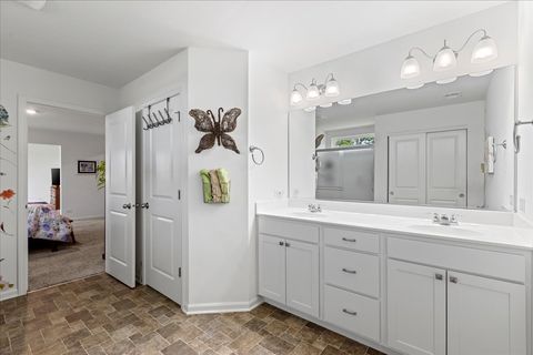 Tiny photo for 2417 Fairview Circle, Woodstock, IL 60098 (MLS # 12466262)