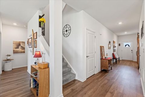 Tiny photo for 2417 Fairview Circle, Woodstock, IL 60098 (MLS # 12466262)