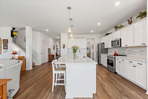 Tiny photo for 2417 Fairview Circle, Woodstock, IL 60098 (MLS # 12466262)
