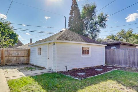 Tiny photo for 3433 W 82nd Place, Chicago, IL 60652 (MLS # 12503882)