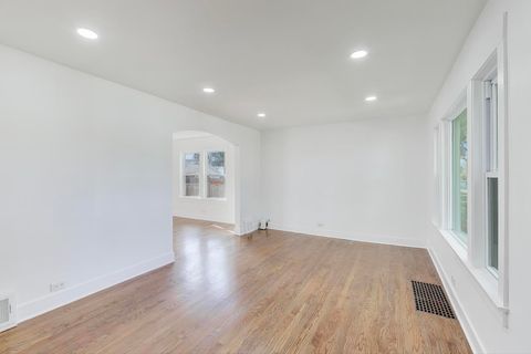 Tiny photo for 3433 W 82nd Place, Chicago, IL 60652 (MLS # 12503882)