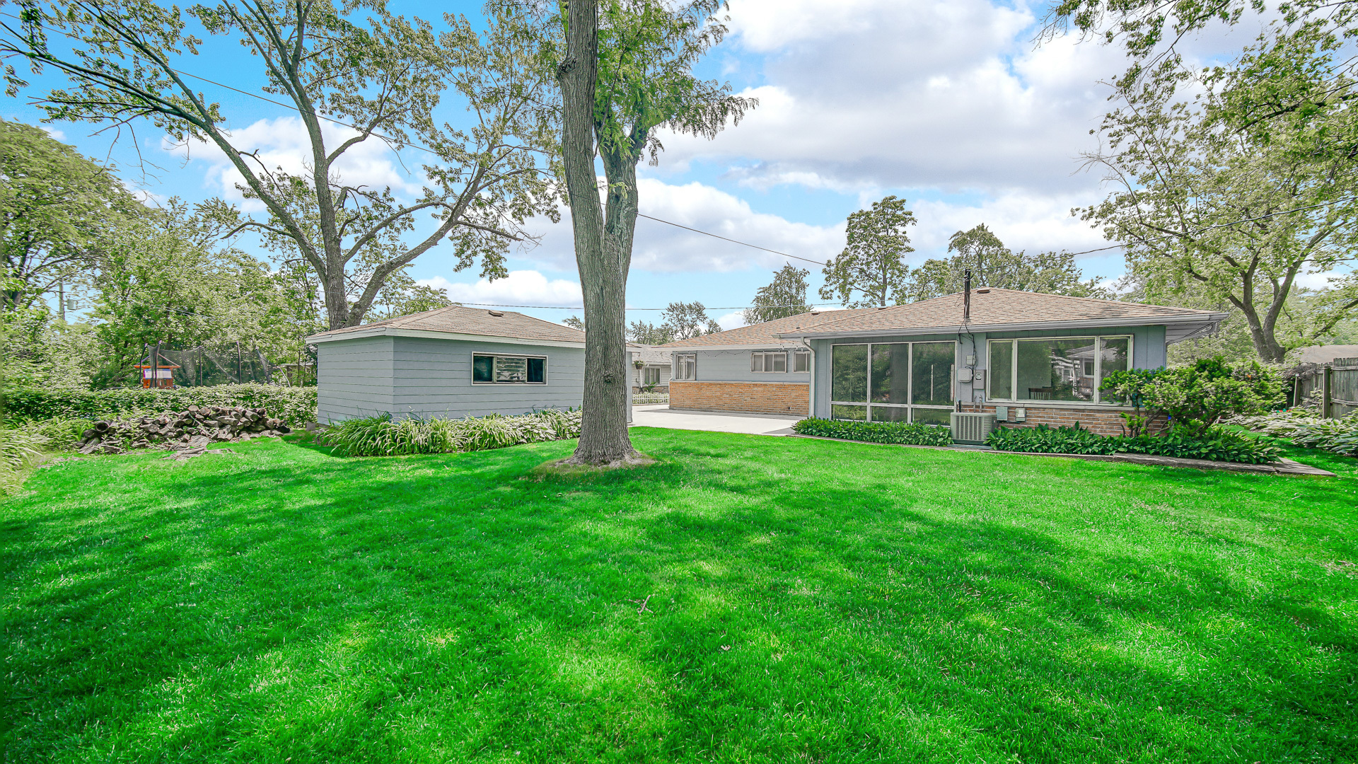 360 Winona Street