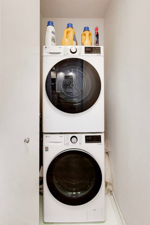 Tiny photo for 110 E Delaware Place #1402, Chicago, IL 60611 (MLS # 12742334)