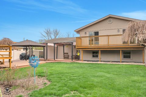 Tiny photo for 856 Quail Drive, Bradley, IL 60915 (MLS # 12616098)