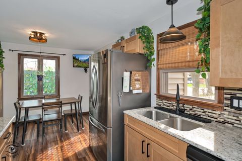 Tiny photo for 856 Quail Drive, Bradley, IL 60915 (MLS # 12616098)