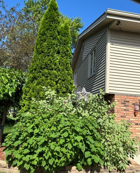 Tiny photo for 856 Quail Drive, Bradley, IL 60915 (MLS # 12616098)